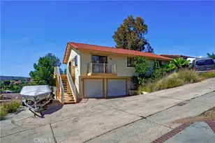 29360 Vacation, Canyon Lake, CA 92587 - Photo 4