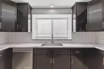 30251 Swan Point, Canyon Lake, CA 92587 - Photo 20