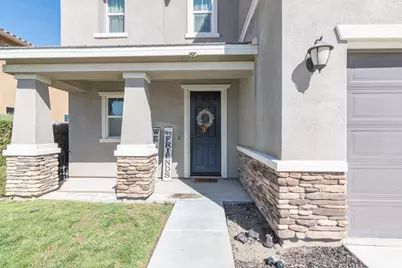 30354 Woodland Hills Street, Murrieta, CA 92563 - Photo 4