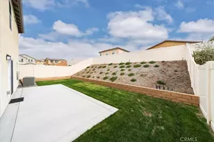 25432 Cetara, Homeland, CA 92548 - Photo 38