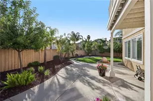 33720 Mistflower Ct, Lake Elsinore, CA 92532 - Photo 6