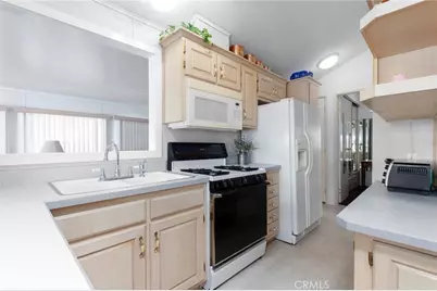 1295 S Cawston #245, Hemet, CA 92545 - Photo 8