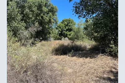 35010 Willow Creek Rd., Hemet, CA 92544 - Photo 20