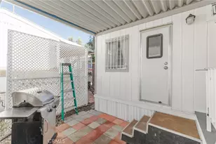 2750 W Acacia, Hemet, CA 92545 - Photo 16