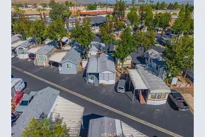 2750 W Acacia #L14, Hemet, CA 92545 - Photo 18