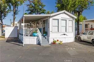 2750 W Acacia, Hemet, CA 92545 - Photo 2