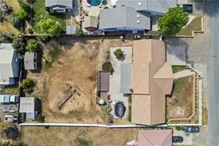 28075 Gerald Ln, Moreno Valley, CA 92555 - Photo 8