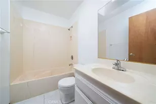 15821 Candlewood, Victorville, CA 92395 - Photo 18