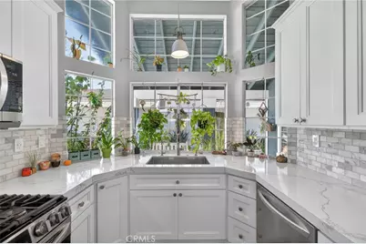 31399 Paseo De Las Olas, Temecula, CA 92592 - Photo 18