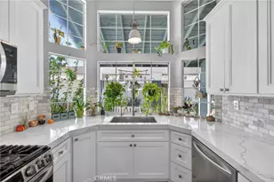 31399 Paseo de Las Olas, Temecula, CA 92592 - Photo 18