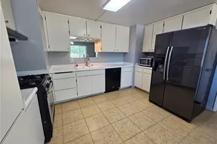 5734 Wainwright Ave, 29 Palms MCB, CA 92277 - Photo 12