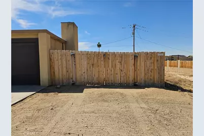 5734 Wainwright Avenue, 29 Palms MCB, CA 92277 - Photo 4