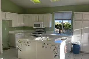 40614 Calle Galacia, Murrieta, CA 92562 - Photo 2