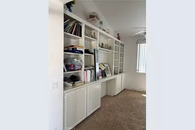 40614 Calle Galacia, Murrieta, CA 92562 - Photo 34