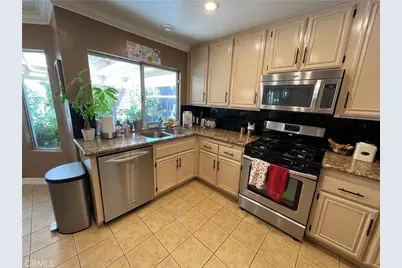 31370 Willowood Way, Menifee, CA 92584 - Photo 6