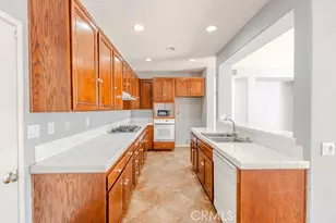 42466 Circulo Cavinara, Murrieta, CA 92562 - Photo 28