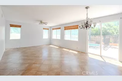 42466 Circulo Cavinara, Murrieta, CA 92562 - Photo 16