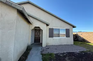 11711 Cliffwood, Victorville, CA 92392 - Photo 2