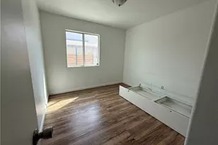 11711 Cliffwood, Victorville, CA 92392 - Photo 8