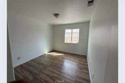 11711 Cliffwood, Victorville, CA 92392 - Photo 6