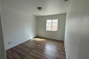 11711 Cliffwood, Victorville, CA 92392 - Photo 6