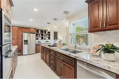 23509 Cutter Drive, Canyon Lake, CA 92587 - Photo 16