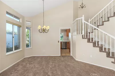 39600 Glenwood Court, Murrieta, CA 92563 - Photo 6