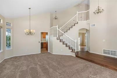 39600 Glenwood Court, Murrieta, CA 92563 - Photo 6