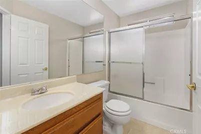 39600 Glenwood Court, Murrieta, CA 92563 - Photo 28