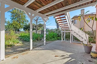 39600 Glenwood Court, Murrieta, CA 92563 - Photo 34