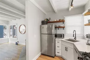 27 66th Pl, Long Beach, CA 90803 - Photo 14