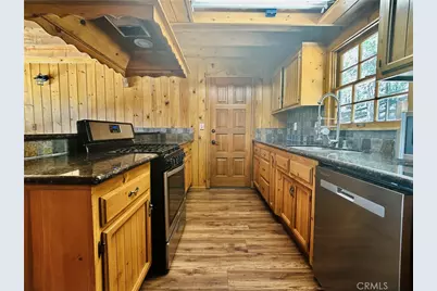 349 Golf Course Road, Lake Arrowhead, CA 92352 - Photo 18