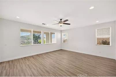 24429 Payton Drive, Lake Elsinore, CA 92532 - Photo 10