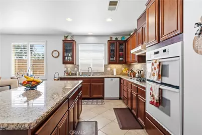 520 Olazabal, Hemet, CA 92545 - Photo 8