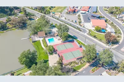 30198 La Primavera, Temecula, CA 92592 - Photo 48