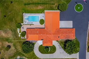 26465 Douglas Ave, Murrieta, CA 92562 - Photo 54