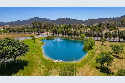 26465 Douglas Avenue, Murrieta, CA 92562 - Photo 20