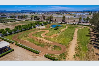 26465 Douglas Avenue, Murrieta, CA 92562 - Photo 12