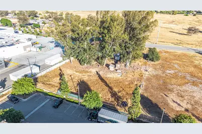 29489 3rd, Lake Elsinore, CA 92532 - Photo 8