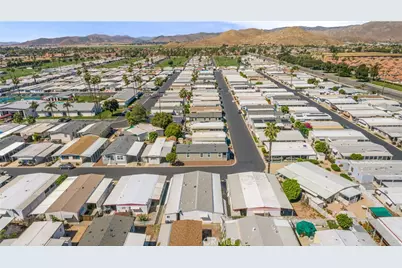 601 N Kirby St #118, Hemet, CA 92544 - Photo 32