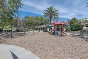 27194 Red Maple, Murrieta, CA 92562 - Photo 62