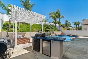 23992 Chatenay Ln, Murrieta, CA 92562 - Photo 46