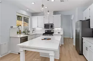 23992 23992 Chatenay, Murrieta, CA 92562 - Photo 14