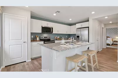 30948 Olas Court, Lake Elsinore, CA 92530 - Photo 8