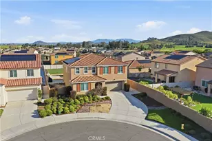 30812 Mossy Bend, Murrieta, CA 92563 - Photo 2