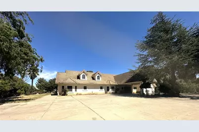 26050 Jan Valerie, Murrieta, CA 92562 - Photo 2