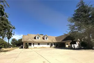 26050 Jan Valerie, Murrieta, CA 92562 - Photo 2