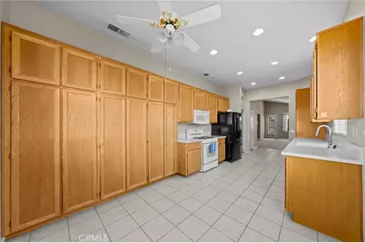 23727 Corte Andar, Murrieta, CA 92562 - Photo 12