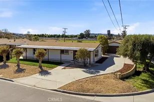 24761 Wendell Dr, Hemet, CA 92544 - Photo 1