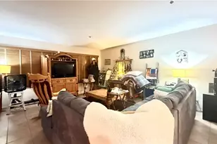 43170 Wall, Hemet, CA 92544 - Photo 4